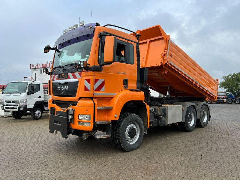 MAN TGS 33.440 AK 6x6 3-Way Tipper - Camion benne: photos 1 MAN TGS 33.440 AK 6x6 3-Way Tipper - Camion benne: photos 1