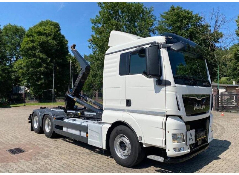 MAN TGX 26.440 - Camion ampliroll: photos 4 MAN TGX 26.440 - Camion ampliroll: photos 4