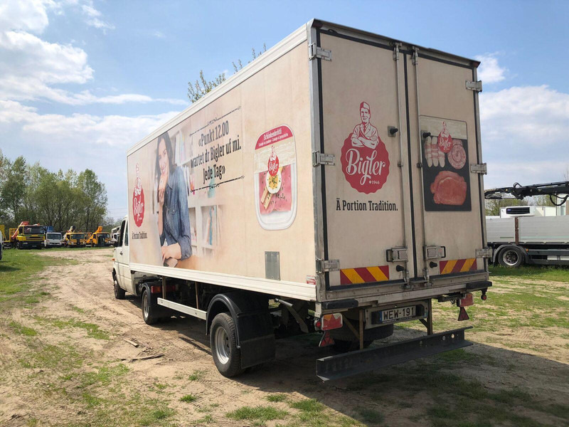 MORRIER - Carrier Supra 522 frigo - Semi-remorque frigorifique: photos 3 MORRIER - Carrier Supra 522 frigo - Semi-remorque frigorifique: photos 3