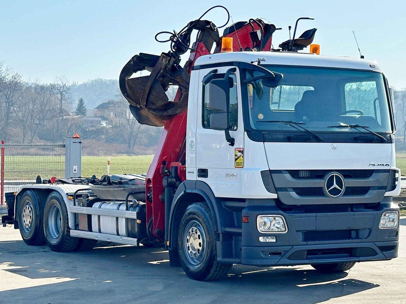 Mercedes-Benz ACTROS 2544 * ABROLLKIPPER * LHO L190Z(78) * TOP - Camion ampliroll, Camion grue: photos 3 Mercedes-Benz ACTROS 2544 * ABROLLKIPPER * LHO L190Z(78) * TOP - Camion ampliroll, Camion grue: photos 3