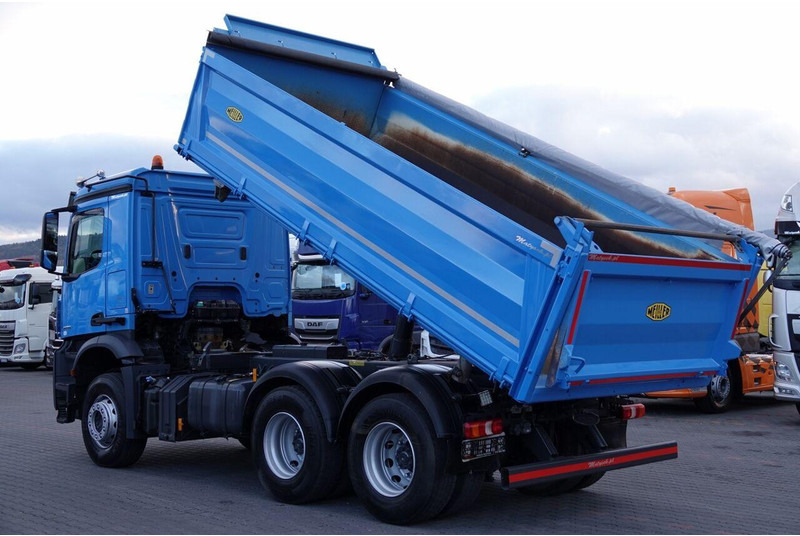 Mercedes-Benz AROCS 2636 / 6x4 / WYWROTKA 3 STRONNA / MEILLER KIPER / EURO 6 / - Camion benne: photos 3 Mercedes-Benz AROCS 2636 / 6x4 / WYWROTKA 3 STRONNA / MEILLER KIPER / EURO 6 / - Camion benne: photos 3