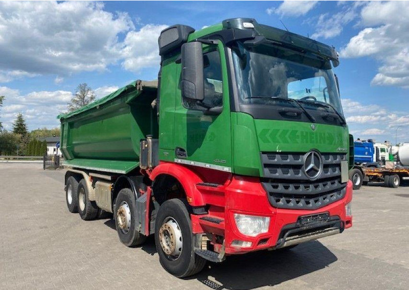 Mercedes-Benz AROCS 4145 - Camion benne: photos 3 Mercedes-Benz AROCS 4145 - Camion benne: photos 3
