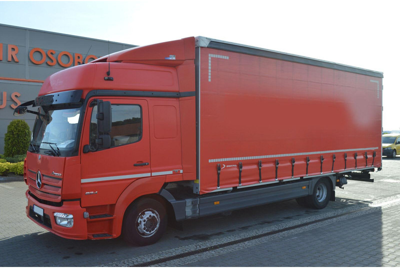 Mercedes-Benz ATEGO 824 EURO 6 1.HAND CURTAINE TILT - Camion à rideaux coulissants: photos 2 Mercedes-Benz ATEGO 824 EURO 6 1.HAND CURTAINE TILT - Camion à rideaux coulissants: photos 2