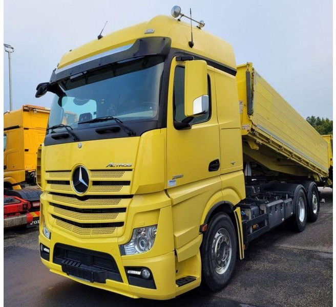 Mercedes-Benz Actros 2551 - Camion benne: photos 1 Mercedes-Benz Actros 2551 - Camion benne: photos 1