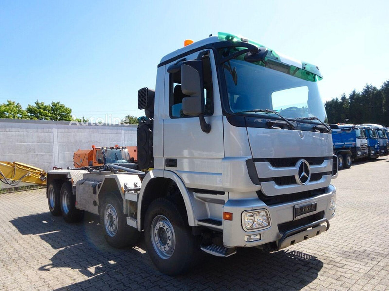 Mercedes-Benz Actros 3244 - Hook lift truck 8x4 - Camion ampliroll, Camion grue: photos 3 Mercedes-Benz Actros 3244 - Hook lift truck 8x4 - Camion ampliroll, Camion grue: photos 3