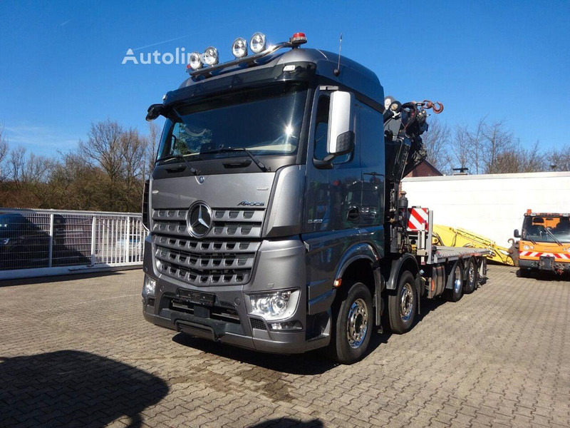Mercedes-Benz Arocs 3453 8x2 Open Flatbed + Crane Fassi F820 - Camion plateau, Camion grue: photos 2 Mercedes-Benz Arocs 3453 8x2 Open Flatbed + Crane Fassi F820 - Camion plateau, Camion grue: photos 2