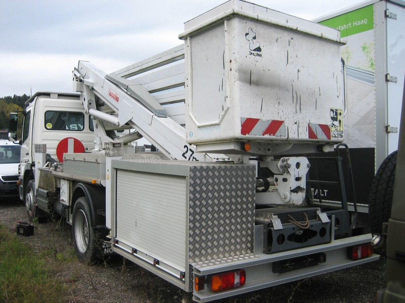 Mercedes-Benz Atego 1324 Bucket truck - Tecchio 27 m - Camion avec nacelle: photos 2 Mercedes-Benz Atego 1324 Bucket truck - Tecchio 27 m - Camion avec nacelle: photos 2