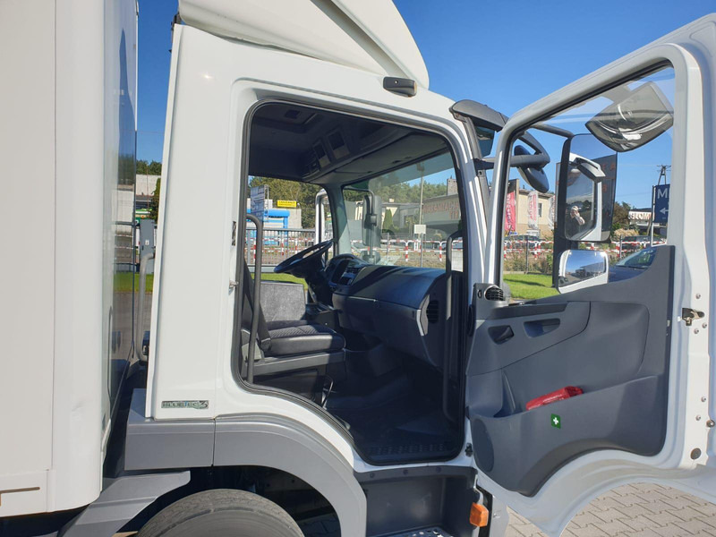 Camion fourgon Mercedes-Benz Atego 816 BOX+LIFT DEUSTCHER LKW: photos 13