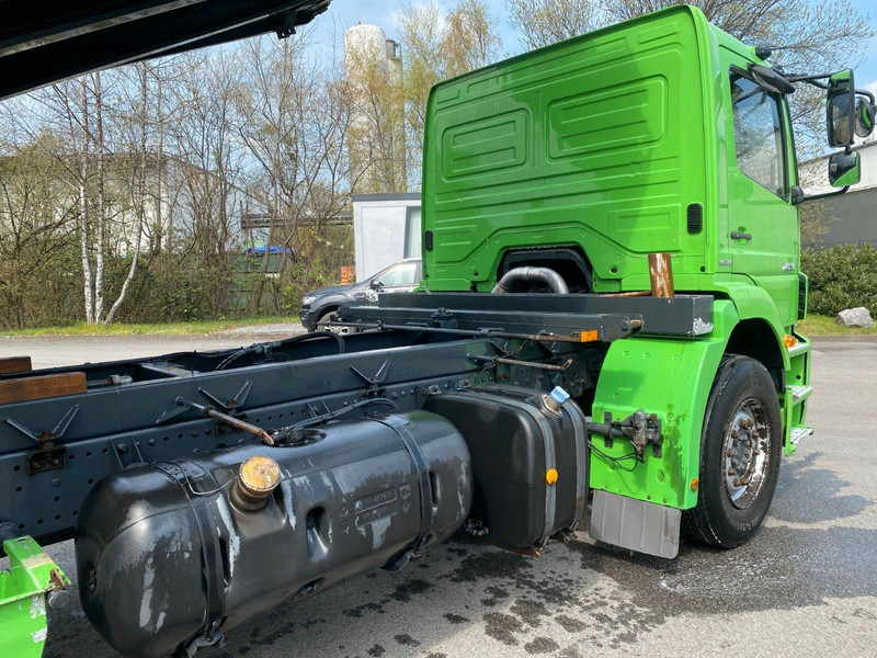 Camion benne Mercedes-Benz Axor 1829 Tipper: photos 8 Camion benne Mercedes-Benz Axor 1829 Tipper: photos 8