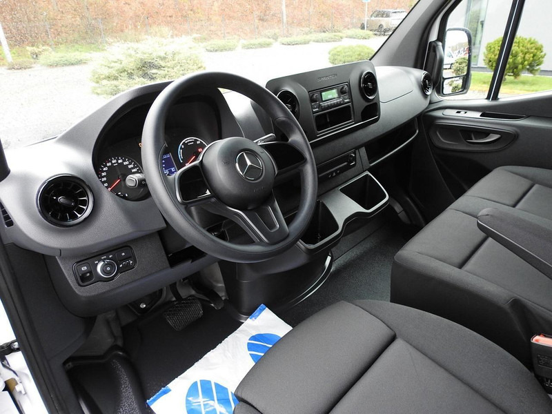 Mercedes-Benz ESPRINTER NOWY ELEKTRYCZNY FURGON AUTOMAT GWARANCJA 95KM [ 607 - Fourgon grand volume, Utilitaire électrique: photos 2 Mercedes-Benz ESPRINTER NOWY ELEKTRYCZNY FURGON AUTOMAT GWARANCJA 95KM [ 607 - Fourgon grand volume, Utilitaire électrique: photos 2