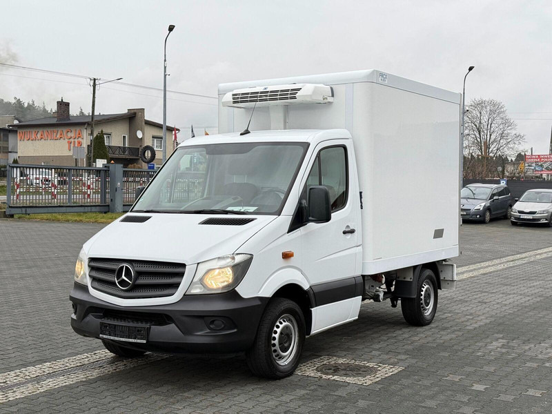 Mercedes-Benz Sprinter 314 Kontener Chłodnia/Mroźnia Hakowa, Hakówka TOP - Utilitaire frigorifique: photos 2 Mercedes-Benz Sprinter 314 Kontener Chłodnia/Mroźnia Hakowa, Hakówka TOP - Utilitaire frigorifique: photos 2