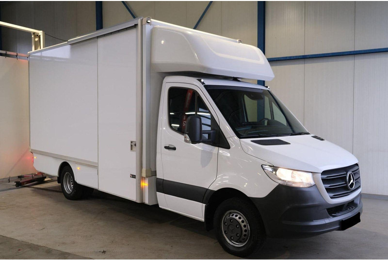 Mercedes-Benz Sprinter 516 Koffer Service truck - Camion magasin: photos 1 Mercedes-Benz Sprinter 516 Koffer Service truck - Camion magasin: photos 1