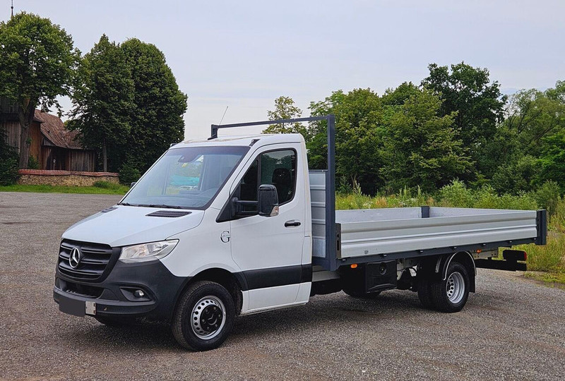 Mercedes-Benz Sprinter 519 CDI Flatbed - Camion plateau: photos 1 Mercedes-Benz Sprinter 519 CDI Flatbed - Camion plateau: photos 1
