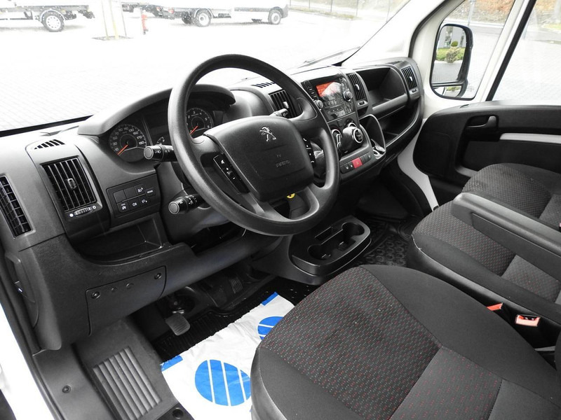 Peugeot BOXER SKRZYNIA PODWÓJNA KABINA DOKA 7 MIEJSC TEMPOMAT KLIMATYZAC - Utilitaire plateau, Utilitaire double cabine: photos 2 Peugeot BOXER SKRZYNIA PODWÓJNA KABINA DOKA 7 MIEJSC TEMPOMAT KLIMATYZAC - Utilitaire plateau, Utilitaire double cabine: photos 2