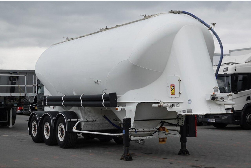 SPITZER CEMENTONACZEPA / 37 000 L / SILOS / 3 KOMORY / OSIE SAF / ALUFEL - Citerne pulvérulente: photos 1 SPITZER CEMENTONACZEPA / 37 000 L / SILOS / 3 KOMORY / OSIE SAF / ALUFEL - Citerne pulvérulente: photos 1