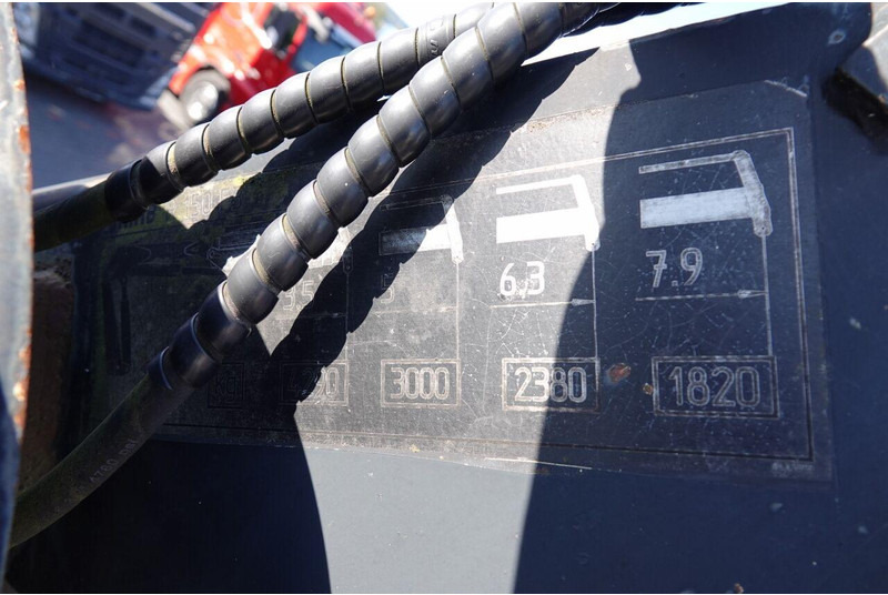 Semi-remorque plateau Samro NACZEPA PLATFORMA / + HDS HIAB R 150 F3 - WYSÓW : 8 METRÓW: photos 20 Semi-remorque plateau Samro NACZEPA PLATFORMA / + HDS HIAB R 150 F3 - WYSÓW : 8 METRÓW: photos 20