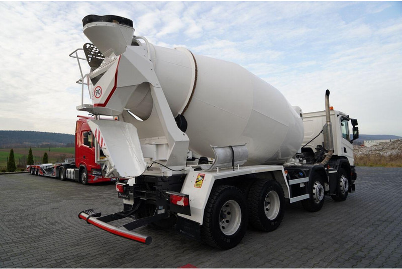 Scania P 410 / 8x4 / BETONOMIESZARKA / GRUSZKA / PUTZMEISTER / 9m3 / AU - Camion malaxeur: photos 4 Scania P 410 / 8x4 / BETONOMIESZARKA / GRUSZKA / PUTZMEISTER / 9m3 / AU - Camion malaxeur: photos 4