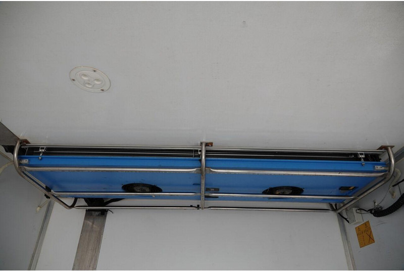 Scania P 410 / CHŁODNIA / SLÓWKA / Agregat THERMO KING - FRIGO BLOCK / — crédit-bail Scania P 410 / CHŁODNIA / SLÓWKA / Agregat THERMO KING - FRIGO BLOCK /: photos 20 Scania P 410 / CHŁODNIA / SLÓWKA / Agregat THERMO KING - FRIGO BLOCK / — crédit-bail Scania P 410 / CHŁODNIA / SLÓWKA / Agregat THERMO KING - FRIGO BLOCK /: photos 20