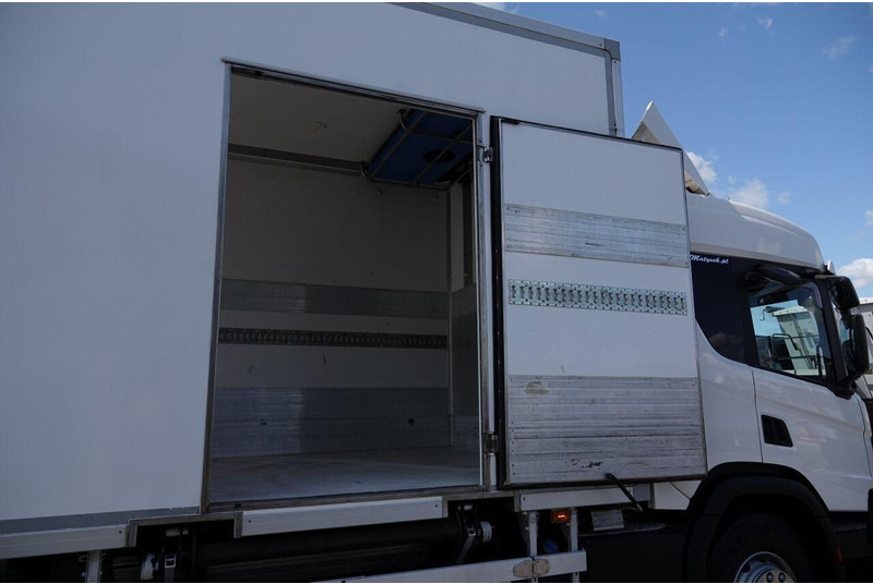 Scania P 410 / CHŁODNIA / SLÓWKA / Agregat THERMO KING - FRIGO BLOCK / — crédit-bail Scania P 410 / CHŁODNIA / SLÓWKA / Agregat THERMO KING - FRIGO BLOCK /: photos 19 Scania P 410 / CHŁODNIA / SLÓWKA / Agregat THERMO KING - FRIGO BLOCK / — crédit-bail Scania P 410 / CHŁODNIA / SLÓWKA / Agregat THERMO KING - FRIGO BLOCK /: photos 19