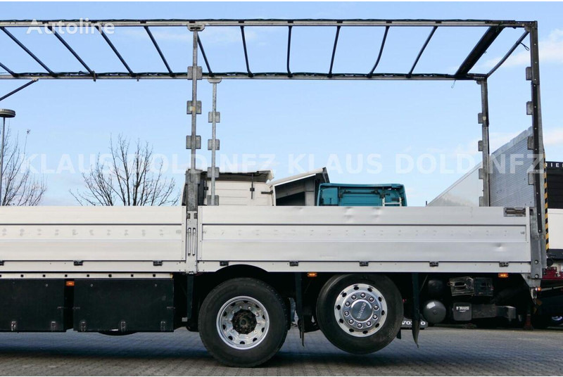 Camion plateau Scania R 580 6x2 Flatbed + Tail lift: photos 12 Camion plateau Scania R 580 6x2 Flatbed + Tail lift: photos 12