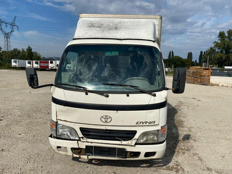 Toyota Dyna 100 3,0 D - Koffer - Fourgon grand volume: photos 3 Toyota Dyna 100 3,0 D - Koffer - Fourgon grand volume: photos 3