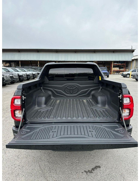 Toyota Hilux Armored SUV - SUV: photos 5 Toyota Hilux Armored SUV - SUV: photos 5