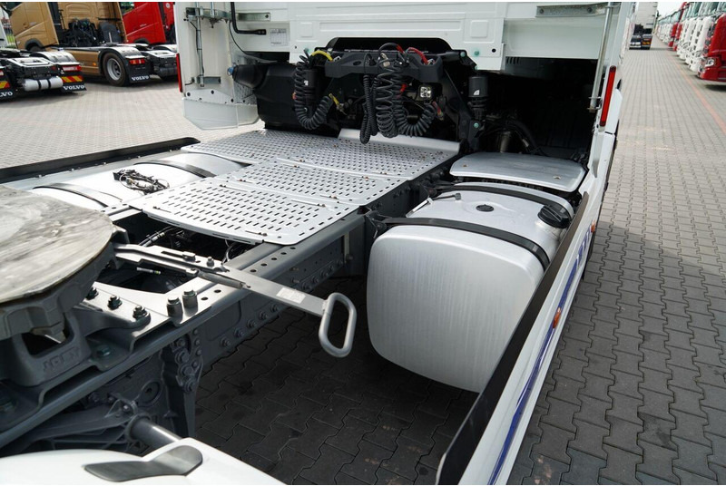 Tracteur routier DAF XG 530 / RETARDER / FULL AIRMATIC / I-PARK COOL / PO KONTRAKCIE: photos 15