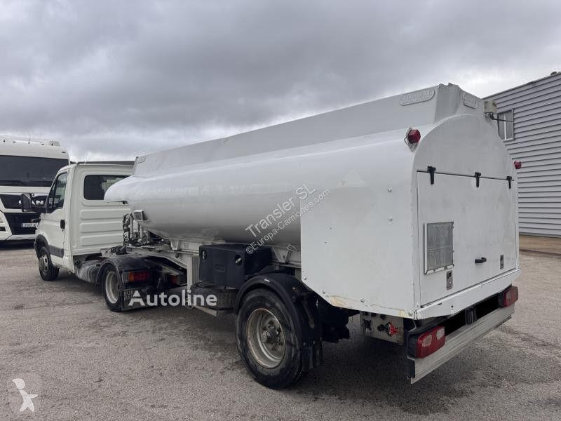 Iveco 35C15 - Tracteur routier: photos 4 Iveco 35C15 - Tracteur routier: photos 4