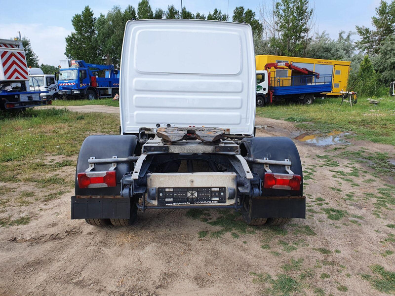 Iveco Daily 50C17 DOKA BE Mini Trekker - SZM - 3.5t - Tracteur routier: photos 5 Iveco Daily 50C17 DOKA BE Mini Trekker - SZM - 3.5t - Tracteur routier: photos 5