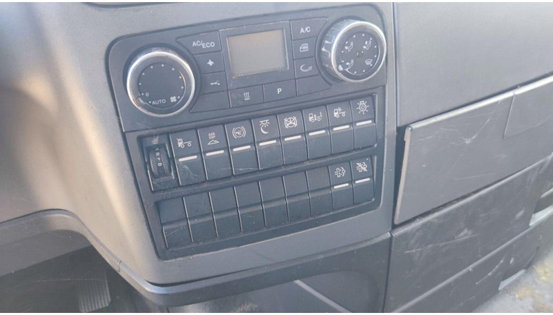 MAN TGX 18.265 Lowdeck - MEGA - Tracteur routier: photos 5 MAN TGX 18.265 Lowdeck - MEGA - Tracteur routier: photos 5