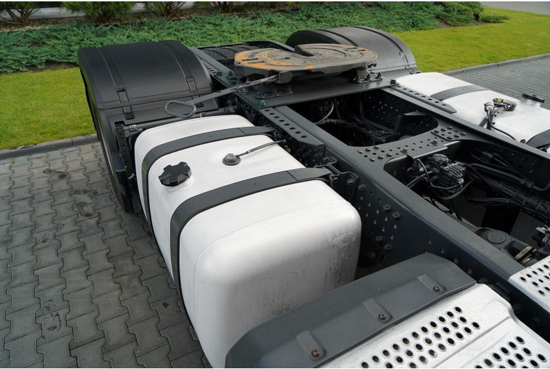 Tracteur routier Mercedes-Benz ACTROS 1845 / PO KONTRAKCIE SERWISOWYM / 2020 ROK: photos 15 Tracteur routier Mercedes-Benz ACTROS 1845 / PO KONTRAKCIE SERWISOWYM / 2020 ROK: photos 15