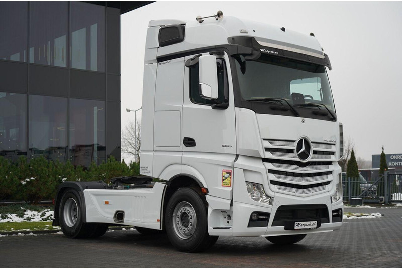 Mercedes-Benz ACTROS 1853 / HYDRAULIKA / RETARDER / BIG SPACE / FLEETBOARD - Tracteur routier: photos 5 Mercedes-Benz ACTROS 1853 / HYDRAULIKA / RETARDER / BIG SPACE / FLEETBOARD - Tracteur routier: photos 5
