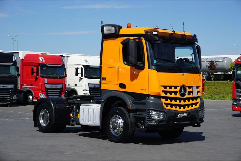 Mercedes-Benz AROCS / 1848 / E 6 / ACC / 4 X 4 / HAD / HYDRAULIKA / RETARDER - Tracteur routier: photos 2 Mercedes-Benz AROCS / 1848 / E 6 / ACC / 4 X 4 / HAD / HYDRAULIKA / RETARDER - Tracteur routier: photos 2