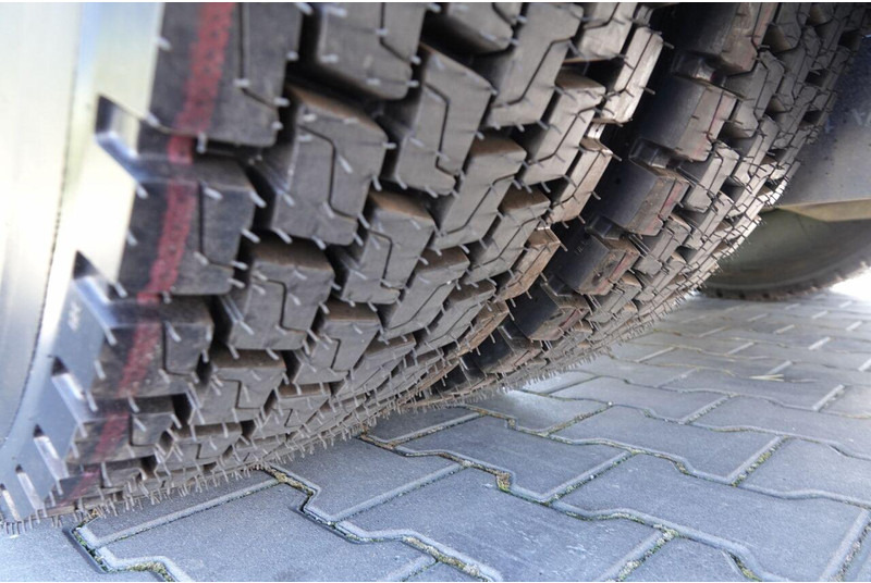 Tracteur routier Scania R 450 / RETARDER / NISKA KABINA / HYDRAULIKA / FULL AIRMAIC /: photos 20 Tracteur routier Scania R 450 / RETARDER / NISKA KABINA / HYDRAULIKA / FULL AIRMAIC /: photos 20