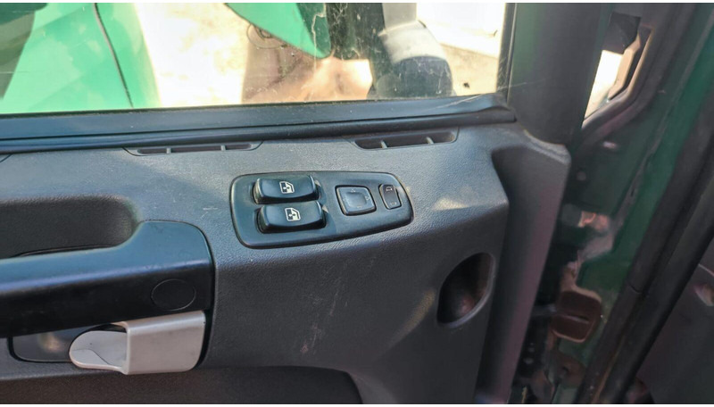 Scania R360 Tractor - Tracteur routier: photos 3 Scania R360 Tractor - Tracteur routier: photos 3