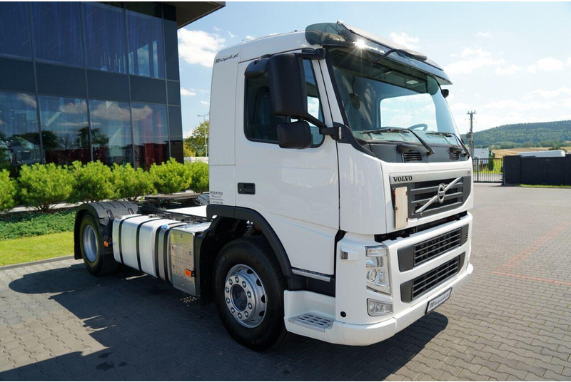 Volvo FM 380 / PEŁNY ADR / NISKA KABINA / DZIENNA KABINA / SPROWADZONY - Tracteur routier: photos 2 Volvo FM 380 / PEŁNY ADR / NISKA KABINA / DZIENNA KABINA / SPROWADZONY - Tracteur routier: photos 2