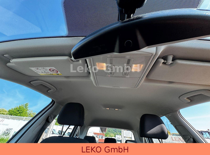 Voiture à hayon Volkswagen Golf Plus: photos 15 Voiture à hayon Volkswagen Golf Plus: photos 15