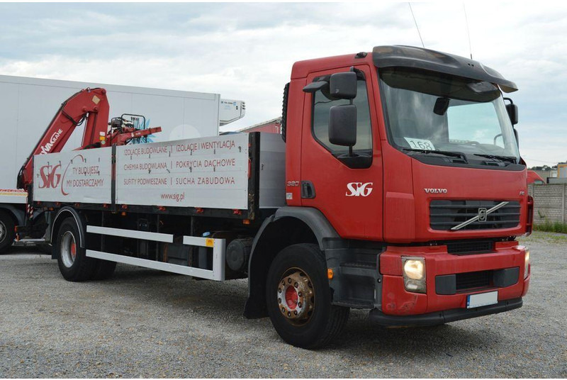 Volvo FE 18.280 - Camion plateau, Camion grue: photos 2 Volvo FE 18.280 - Camion plateau, Camion grue: photos 2