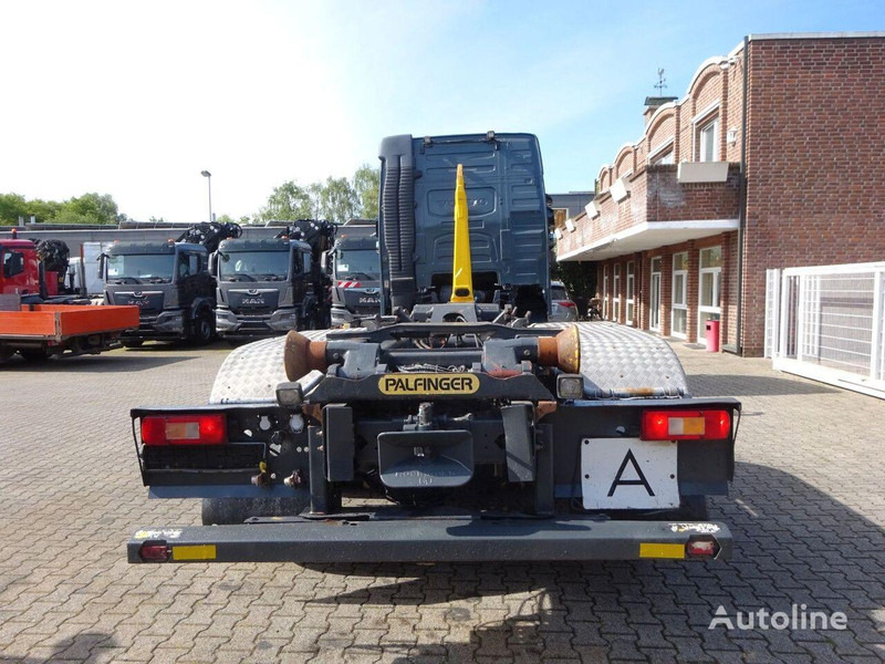 Camion ampliroll Volvo FH 460 Hook lift truck 6x2: photos 7