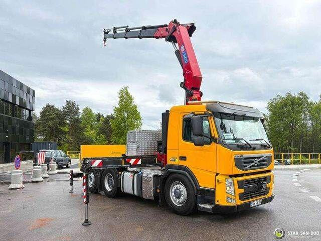 Volvo FM 460 6x4x4 HMF 3220 Crane HDS - Camion plateau, Camion grue: photos 2 Volvo FM 460 6x4x4 HMF 3220 Crane HDS - Camion plateau, Camion grue: photos 2