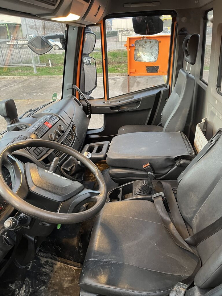 IVECO EuroCargo 80-220 - Camion benne: photos 5 IVECO EuroCargo 80-220 - Camion benne: photos 5