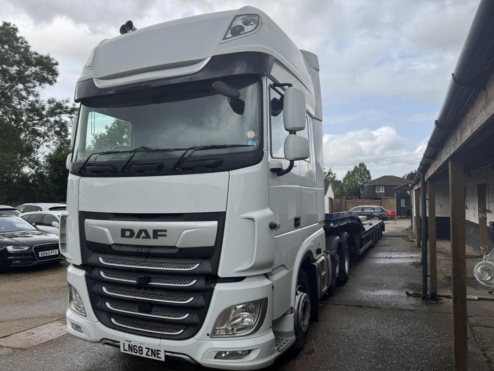 DAF FTG XF 480 Super Space Cab - Tracteur routier: photos 1 DAF FTG XF 480 Super Space Cab - Tracteur routier: photos 1