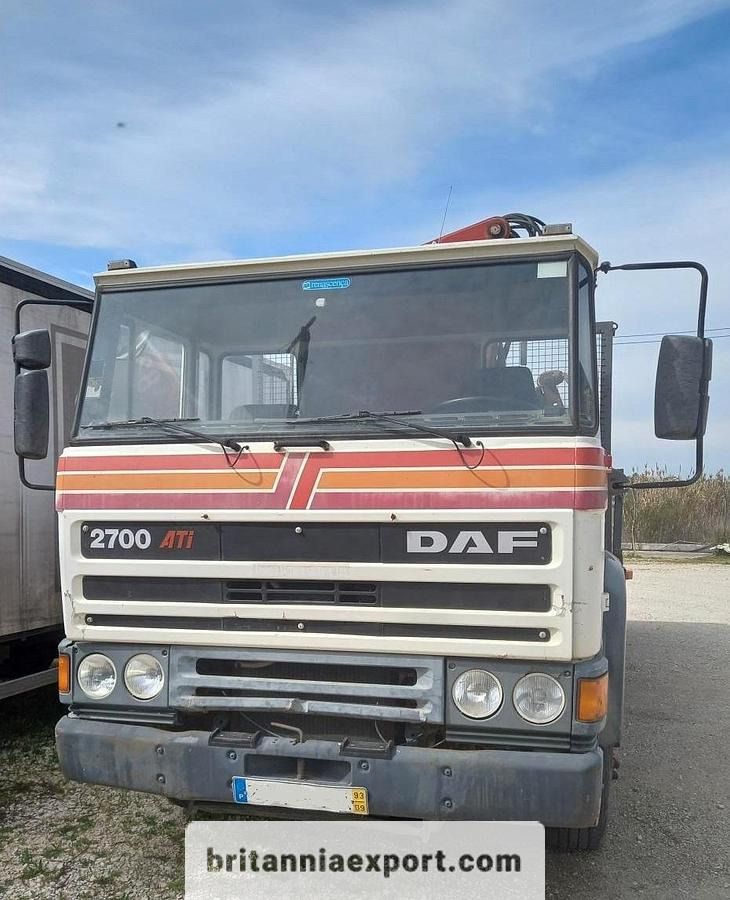 DAF 2700 ATI 6x4 26 Ton Sideways Tipper with HMF 820 Crane | Export Ready. - Camion benne, Camion grue: photos 2 DAF 2700 ATI 6x4 26 Ton Sideways Tipper with HMF 820 Crane | Export Ready. - Camion benne, Camion grue: photos 2