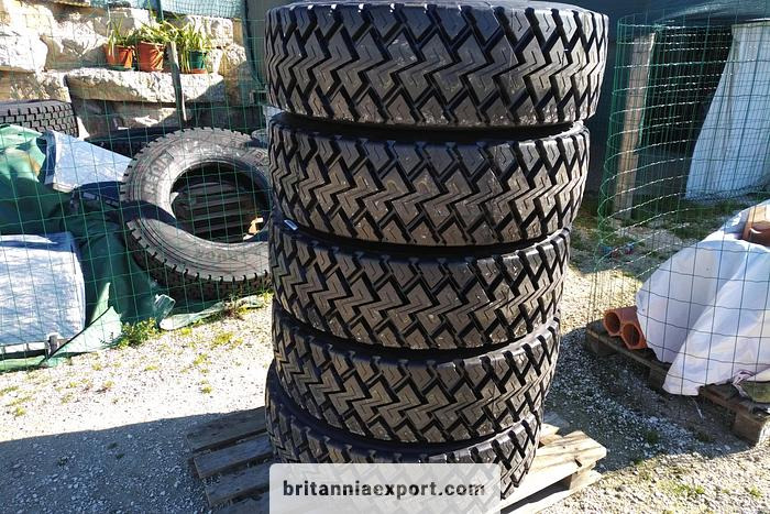 FACTORY Retread 285/70R19.5 Truck Tyres | Quarry Tread | Heavy-Duty | Export Ready - Pneu: photos 3 FACTORY Retread 285/70R19.5 Truck Tyres | Quarry Tread | Heavy-Duty | Export Ready - Pneu: photos 3
