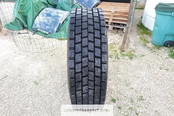 FACTORY Retread 315/70R22.5 Truck Tyres | Heavy-Duty | Export Ready - Pneu: photos 2 FACTORY Retread 315/70R22.5 Truck Tyres | Heavy-Duty | Export Ready - Pneu: photos 2