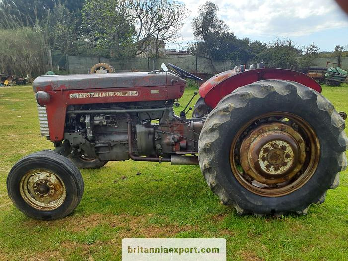 Massey Ferguson 65 | 4 cylinder diesel | disc brakes - Tracteur agricole: photos 3 Massey Ferguson 65 | 4 cylinder diesel | disc brakes - Tracteur agricole: photos 3