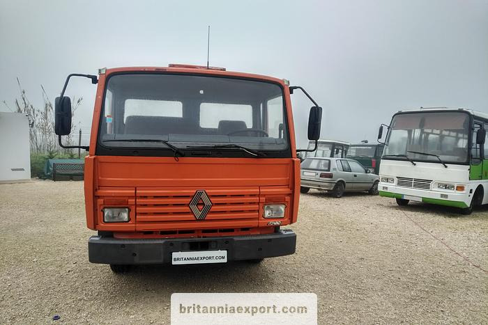 RENAULT Midliner S120 Turbo | Perkins 3.9 diesel engine | ZF manual - Châssis cabine: photos 2 RENAULT Midliner S120 Turbo | Perkins 3.9 diesel engine | ZF manual - Châssis cabine: photos 2