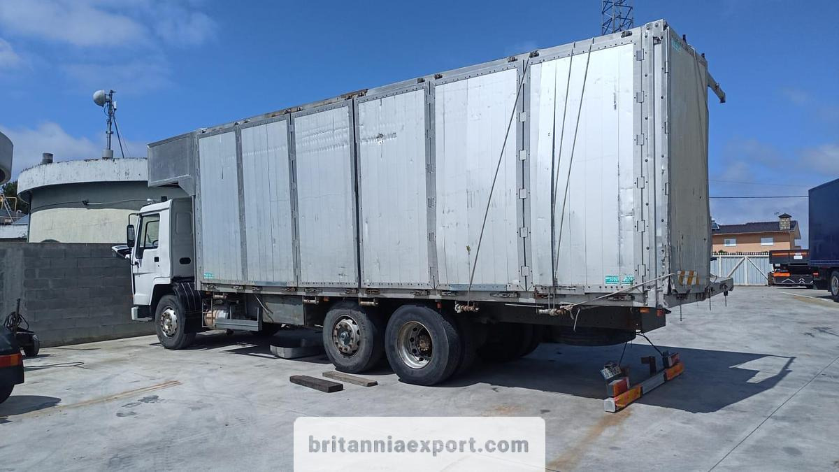 VOLVO FL7 260 Intercooler 6X2 Tipper – 26 Ton | 8 Tyres | Export Ready - Camion benne: photos 2 VOLVO FL7 260 Intercooler 6X2 Tipper – 26 Ton | 8 Tyres | Export Ready - Camion benne: photos 2