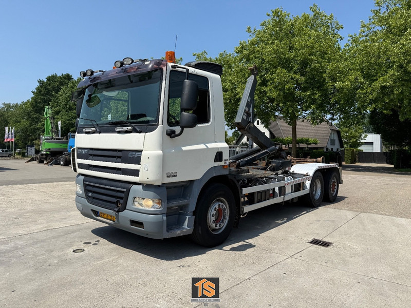 DAF FAN CF 85 360 - AUTOMATIC - HOOK - NL TOP TRUCK - Camion ampliroll: photos 1 DAF FAN CF 85 360 - AUTOMATIC - HOOK - NL TOP TRUCK - Camion ampliroll: photos 1