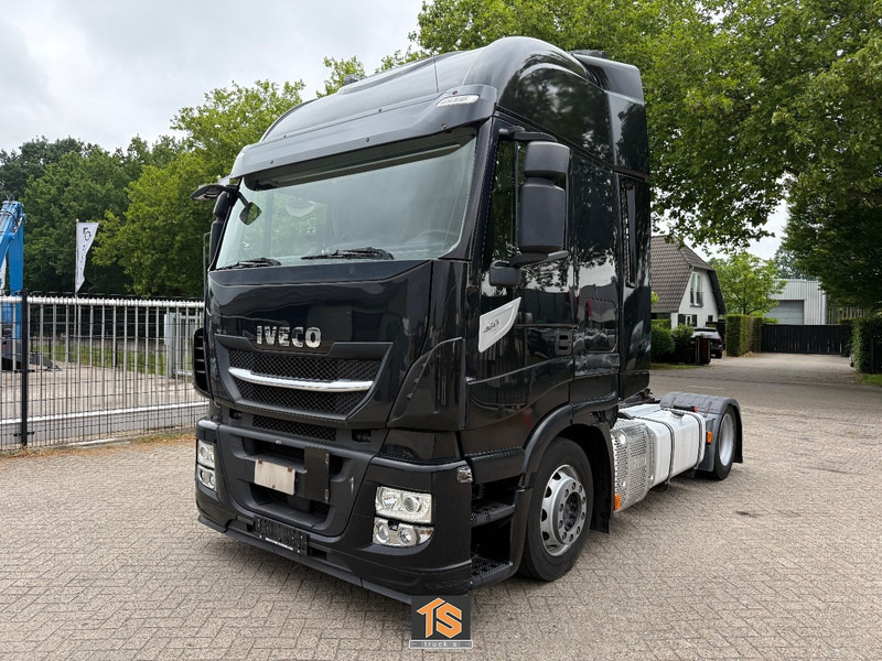 Iveco AS 460 Mega EURO 6 - AUTOMATIC - 2 TANKS - HEBESATTEL/HEFSCHOTEL/LIFTING FIFTH WHEEL - Tracteur routier: photos 1 Iveco AS 460 Mega EURO 6 - AUTOMATIC - 2 TANKS - HEBESATTEL/HEFSCHOTEL/LIFTING FIFTH WHEEL - Tracteur routier: photos 1